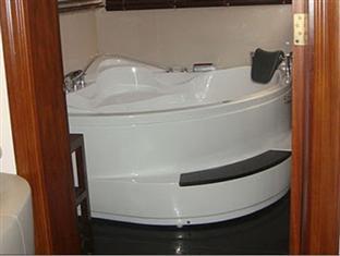 Khách sạn Viễn đông 3 - Phú Mỹ Hưng