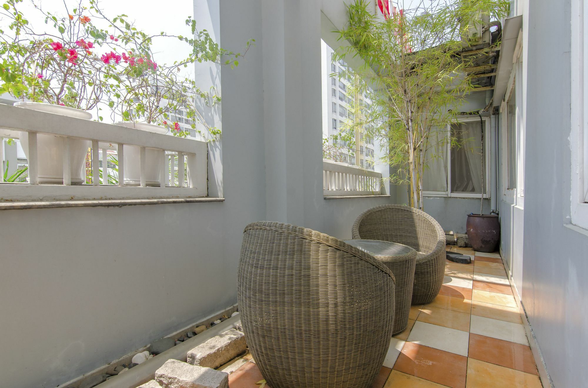Khách sạn Viễn đông 3 - Phú Mỹ Hưng 2*